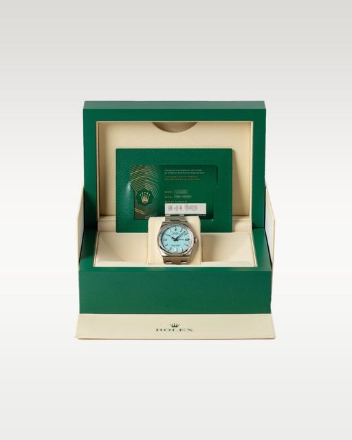 Rolex Oyster Perpetual 126000 Image 5